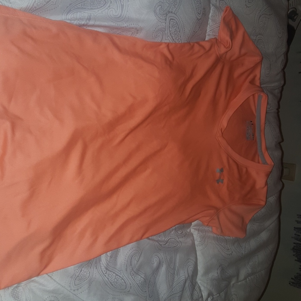 Under armour tee